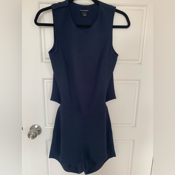 Club Monaco Lyndsey Romper Navy Blue Sz 0 - Picture 4 of 7
